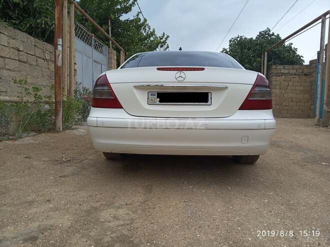 Mercedes E 220 2005, 271,100 km - 2.2 l - Bakı