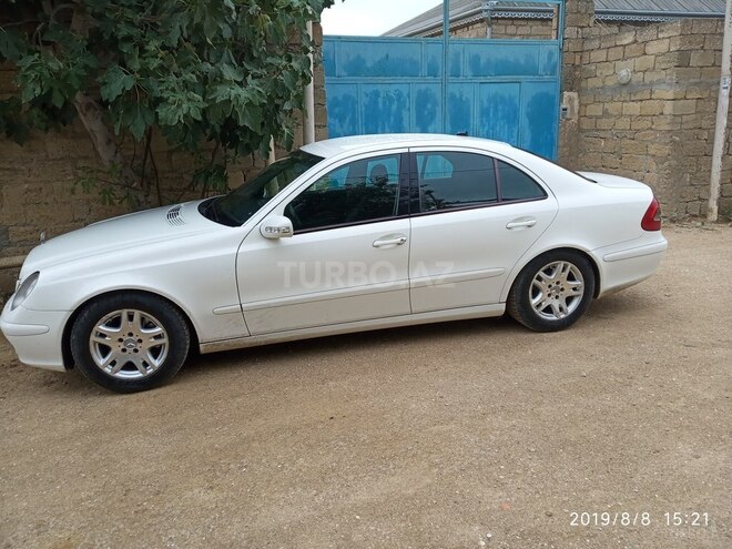 Mercedes E 220 2005, 271,100 km - 2.2 l - Bakı
