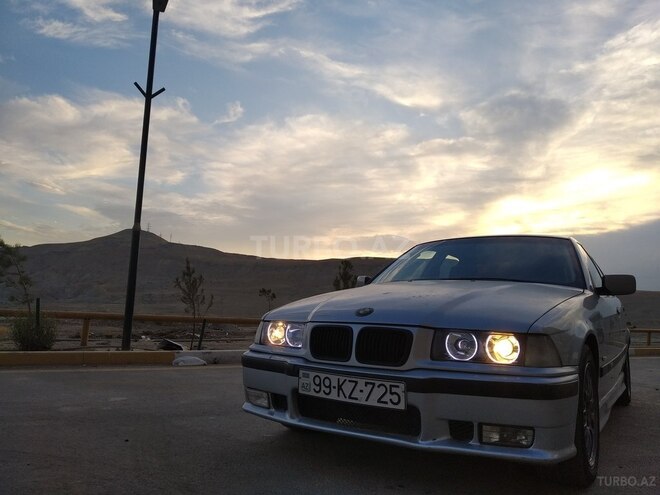 BMW 320 1997, 203,000 km - 2.0 l - Bakı