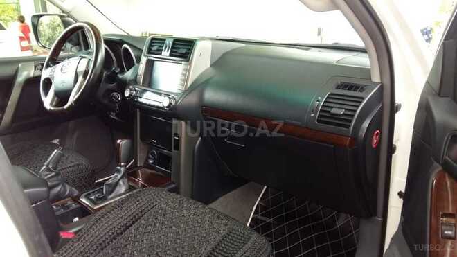 Toyota Prado 2011, 51,000 km - 2.7 l - Ağdam