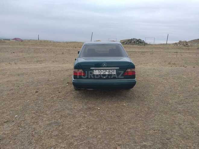 Mercedes E 280 1993, 257,365 km - 2.8 l - Şəmkir
