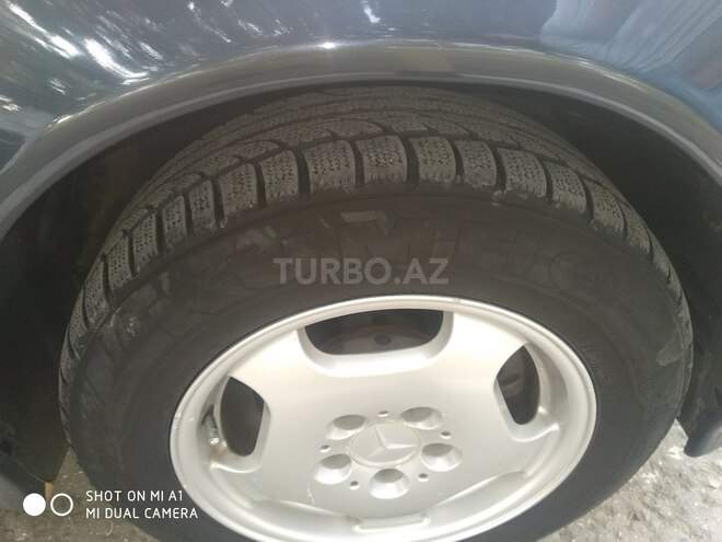 Mercedes C 180 1999, 273,000 km - 1.8 л - Neftçala