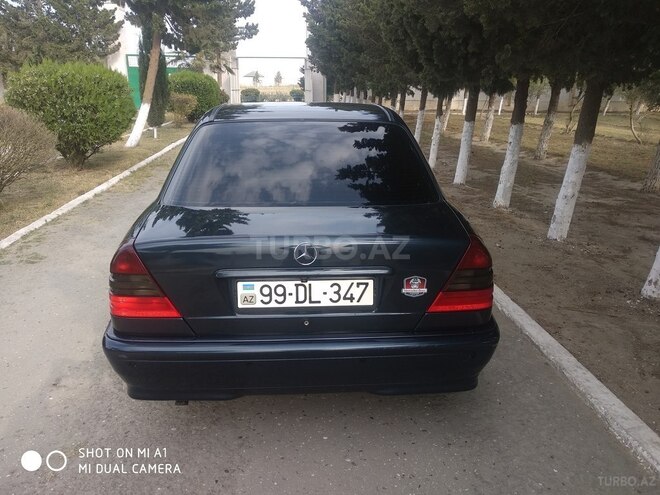 Mercedes C 180 1999, 273,000 km - 1.8 л - Neftçala