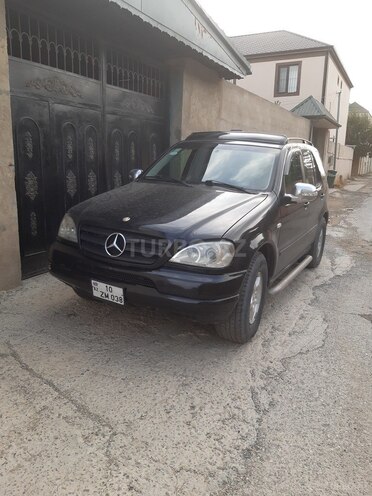 Mercedes ML 320 2000, 204,000 km - 3.2 л - Bakı