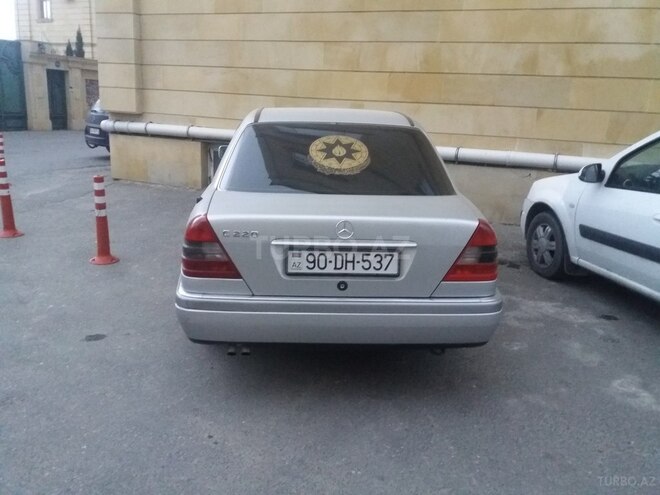 Mercedes C 220 1993, 325,623 km - 2.2 l - Balakən