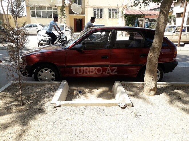Opel Astra 1992, 42,000 km - 1.6 л - Mingəçevir