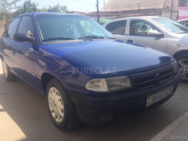 Opel Astra 1997, 215,885 km - 1.6 l - Bakı