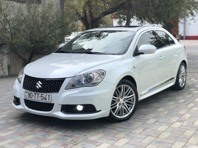 Suzuki Kizashi 2010, 122,000 km - 2.4 л - Sumqayıt