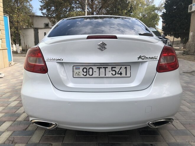 Suzuki Kizashi 2010, 122,000 km - 2.4 л - Sumqayıt