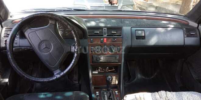 Mercedes C 180 1994, 265,250 km - 1.8 л - Şamaxı