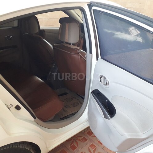 Nissan Sunny 2013, 177,000 km - 1.5 l - Bakı