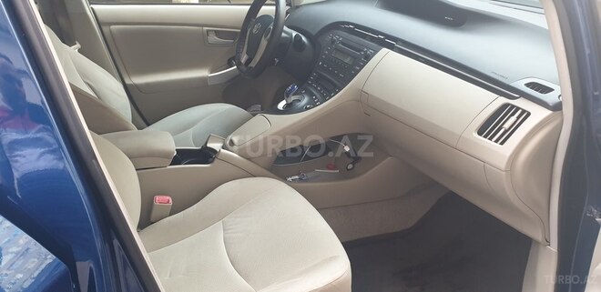 Toyota Prius 2010, 134,118 km - 1.8 l - Bakı