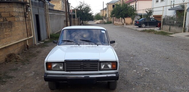 LADA (VAZ) 2107 2008, 147,500 km - 1.6 л - Quba
