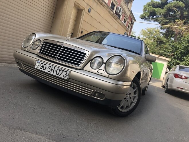 Mercedes E 240 1997, 334,024 km - 2.4 l - Bakı