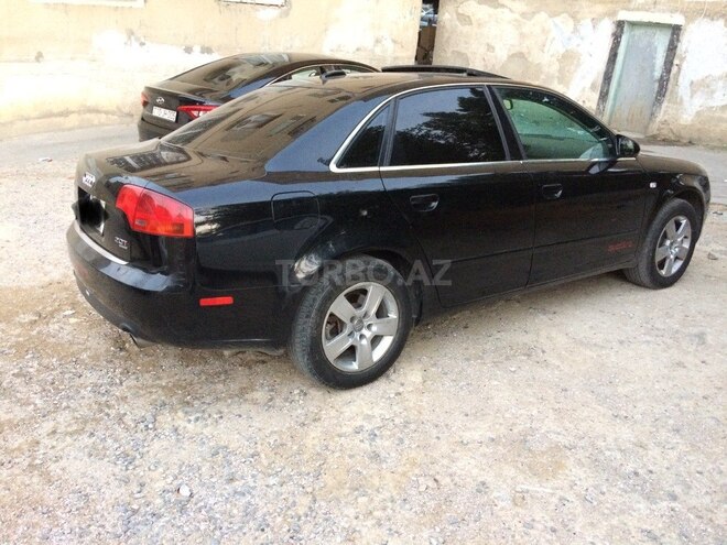 Audi A4 2005, 120,000 km - 2.0 л - Bakı