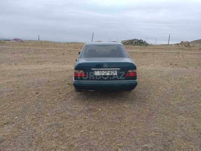 Mercedes E 280 1993, 275,485 km - 2.8 l - Şəmkir