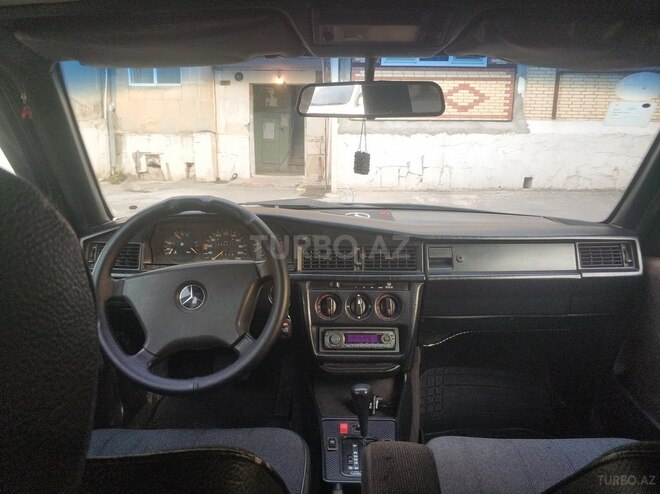 Mercedes 190 1992, 286,000 km - 2.0 l - Bakı