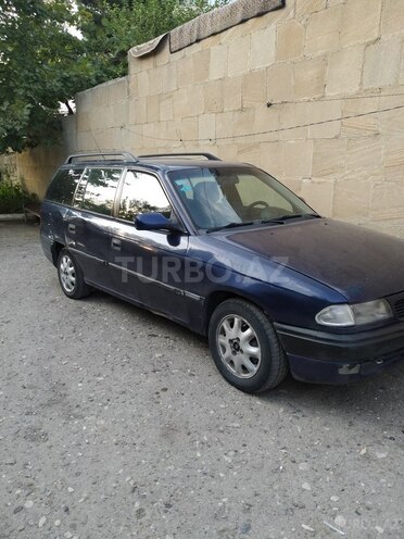 Opel Astra 1997, 380,000 km - 1.6 l - Bakı
