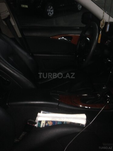 Mercedes E 220 2009, 261,000 km - 2.2 l - Bakı