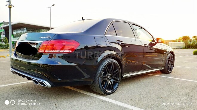Mercedes E 300 2010, 230,000 km - 3.0 l - Bakı
