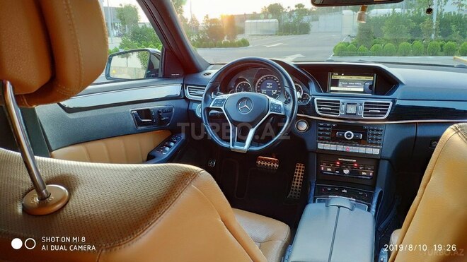 Mercedes E 300 2010, 230,000 km - 3.0 l - Bakı