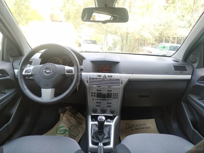Opel Astra 2009, 158,000 km - 1.3 l - Bakı