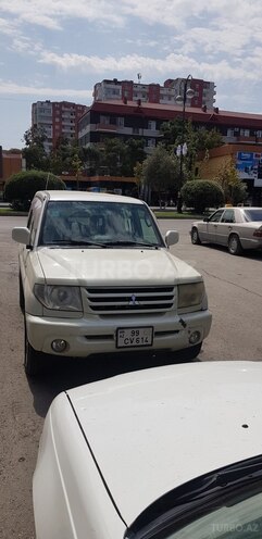 Mitsubishi Pajero io 2005, 170,000 km - 2.0 l - Sumqayıt
