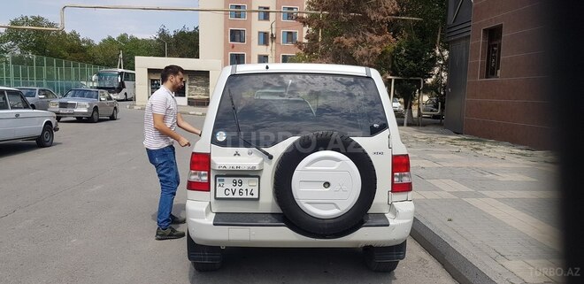 Mitsubishi Pajero io 2005, 170,000 km - 2.0 l - Sumqayıt