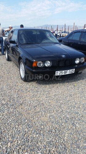 BMW 520 1992, 200,000 km - 2.0 л - Göygöl