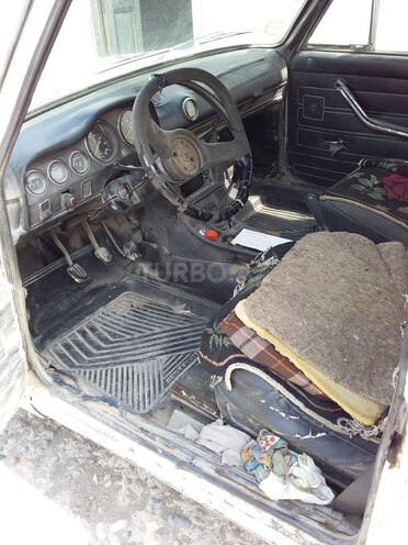 LADA (VAZ) 2106 1982, 524,715 km - 1.5 l - Salyan