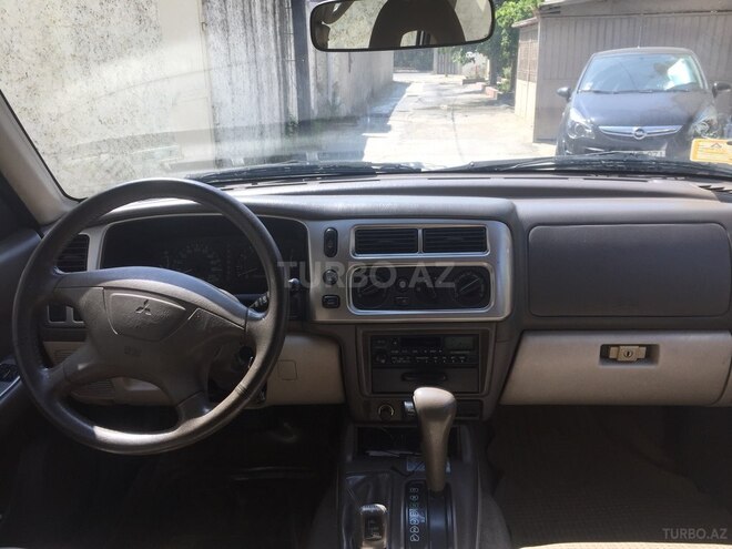 Mitsubishi Nativa 2006, 236,000 km - 3.0 л - Bakı