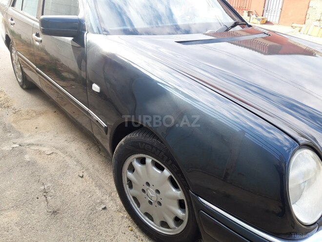 Mercedes E 230 1997, 240,000 km - 2.3 l - Bakı