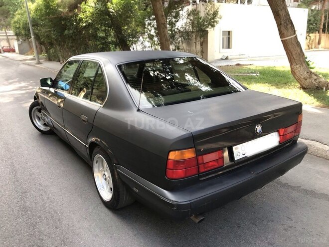 BMW 520 1992, 285,000 km - 2.0 l - Bakı