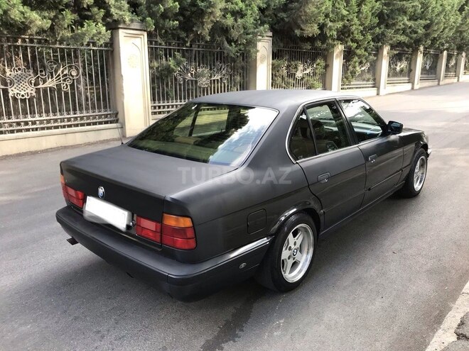 BMW 520 1992, 285,000 km - 2.0 l - Bakı