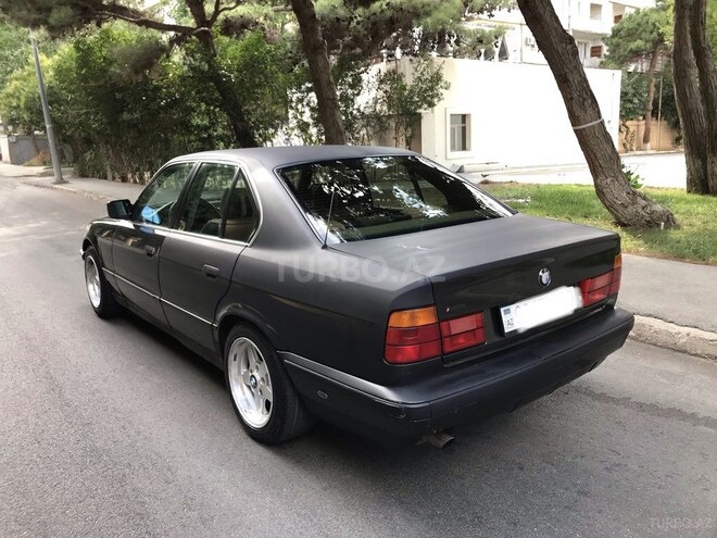 BMW 520 1992, 285,000 km - 2.0 l - Bakı