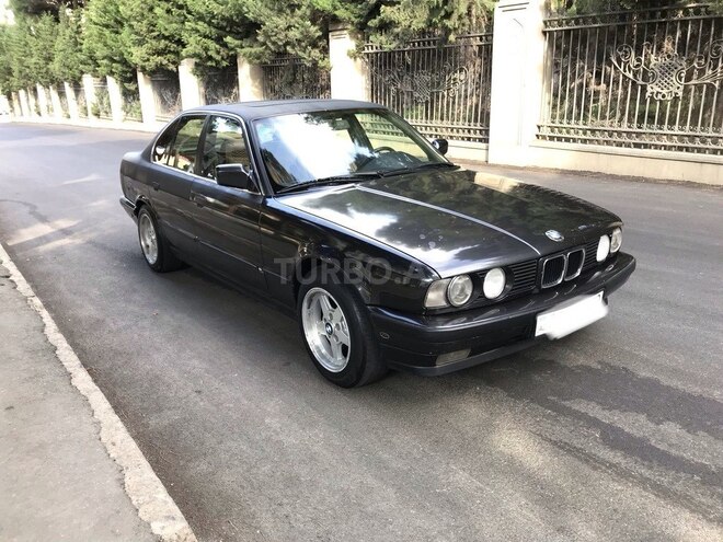 BMW 520 1992, 285,000 km - 2.0 l - Bakı