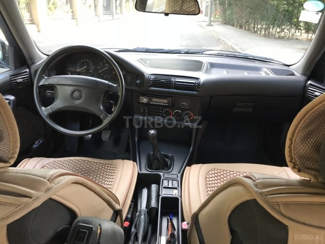 BMW 520 1992, 285,000 km - 2.0 l - Bakı