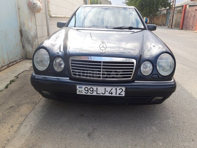 Mercedes E 230 1997, 240,000 km - 2.3 l - Bakı