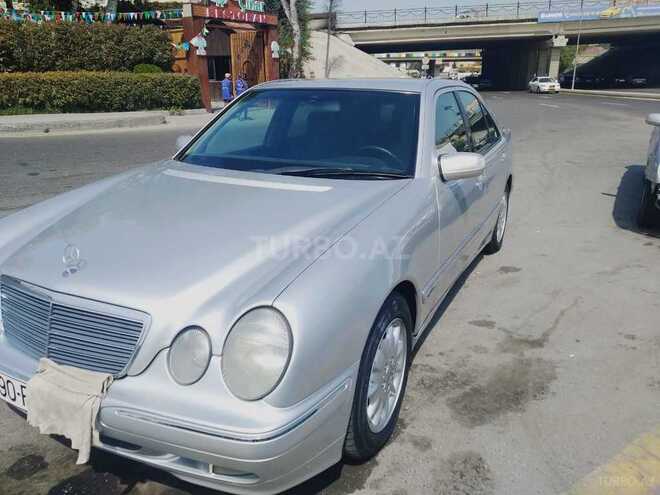 Mercedes E 270 2000, 287,000 km - 2.7 l - Bərdə
