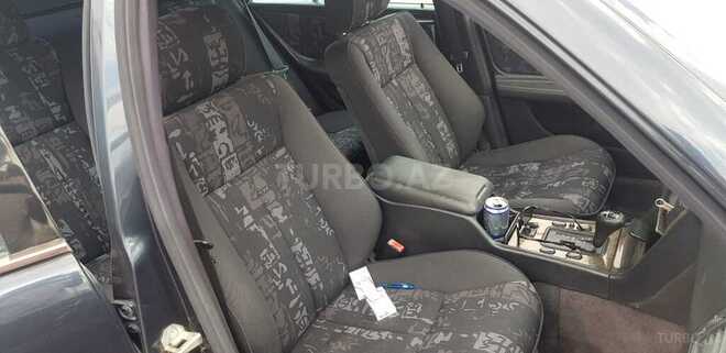 Mercedes E 200 1997, 205,000 km - 2.0 l - Gəncə