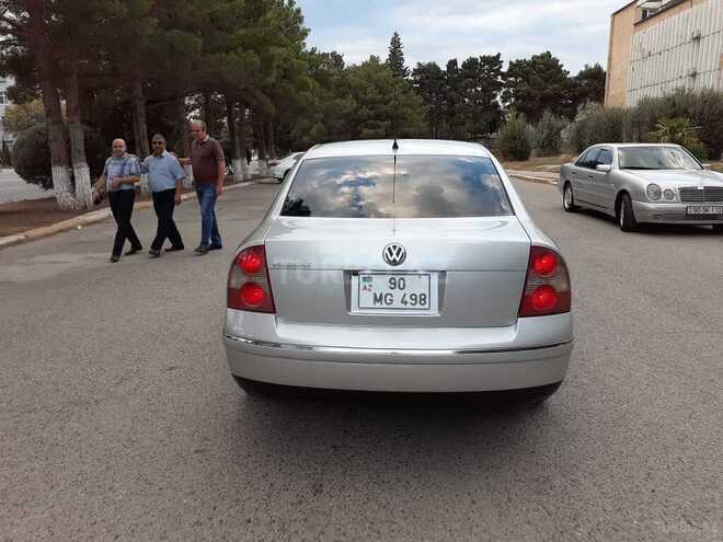 Volkswagen Passat 2004, 245,000 km - 1.8 l - Sumqayıt