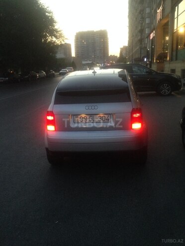 Audi  2000, 300,000 km - 0.2 л - Bakı