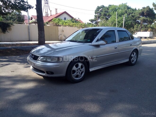 Opel Vectra 1999, 329,000 km - 2.0 l - Bakı