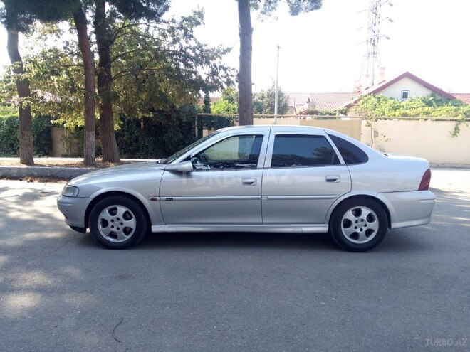 Opel Vectra 1999, 329,000 km - 2.0 l - Bakı