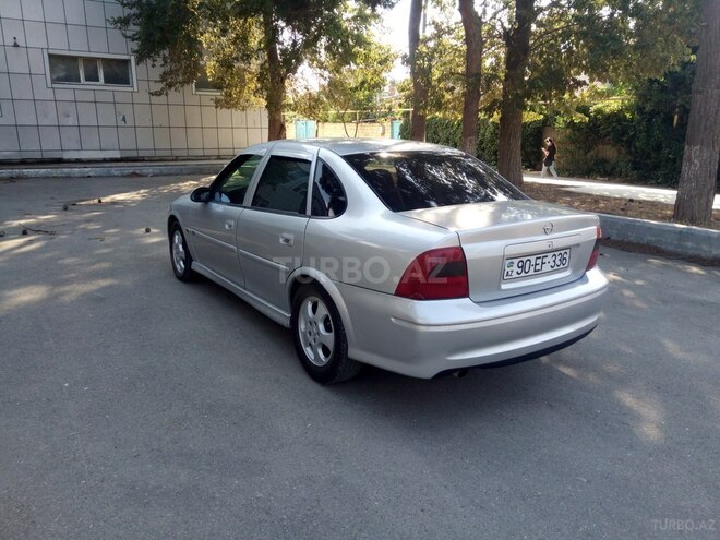 Opel Vectra 1999, 329,000 km - 2.0 l - Bakı