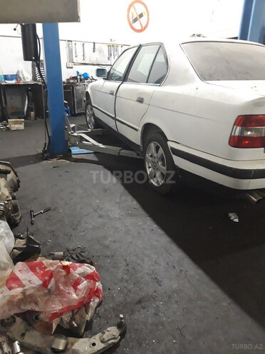 BMW 525 1989, 333,333 km - 2.5 l - Bakı