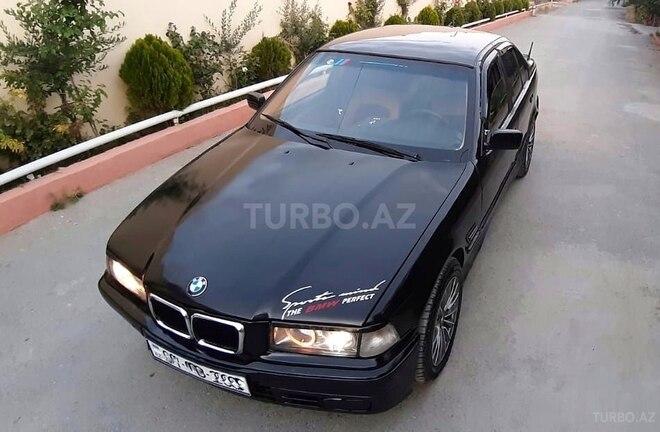 BMW 318 1993, 420,000 km - 1.8 l - Bakı