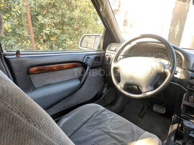Opel Vectra 1995, 286,000 km - 2.0 l - Bakı