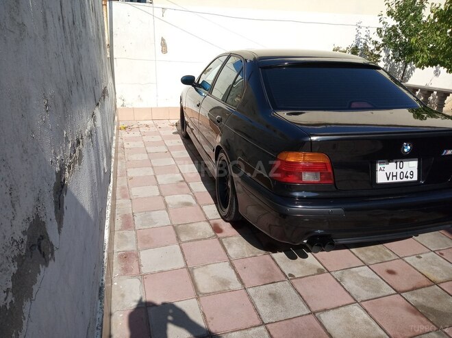 BMW 525 1999, 321,000 km - 0.3 л - Sumqayıt