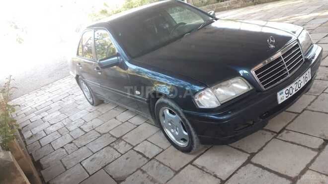 Mercedes C 220 1999, 421,000 km - 2.2 l - Salyan